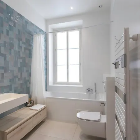 Apartment #17 Staywizus -suite Gioffredo 3 Bdr Ac - 5mins Vieux Port Nice