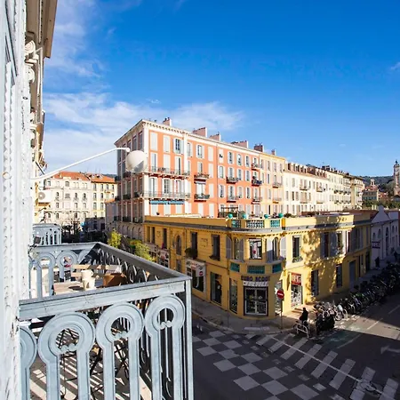 Apartment #17 Staywizus -suite Gioffredo 3 Bdr Ac - 5mins Vieux Port Nice